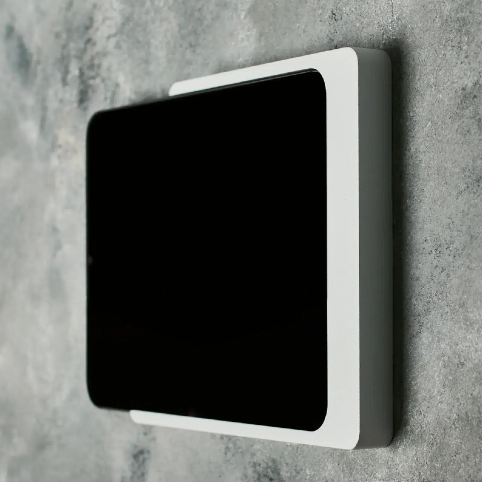 CompanionWallHomeforiPadmini68.3_WhitePowderCoated_3_41f43de0-1daf-4845-85c8-0fc53aa7171e